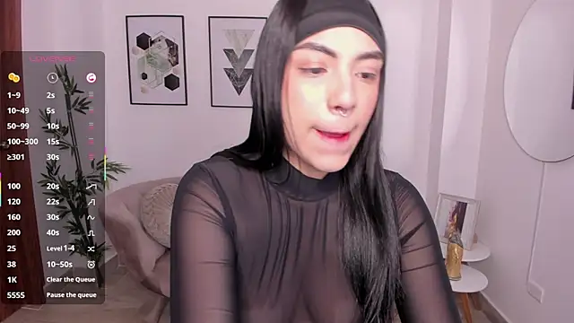 Snapshot of emma_connor1 chatting on November 21, 12:04 pm emma connor1 online show from November 21, 12:04 pm