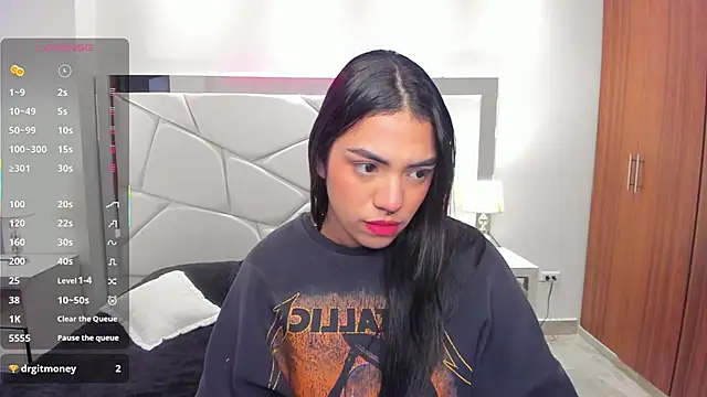 Snapshot of emma_connor1 chatting on November 26, 11:44 am emma connor1 online show from November 26, 11:44 am