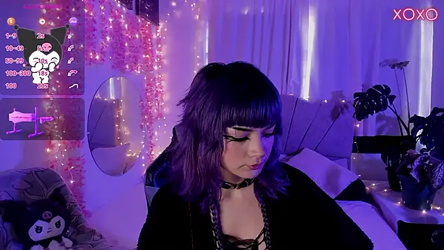 ravencollen online show from February 26, 5:23 pm