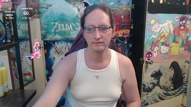 Snapshot of Savanah_Banana_ chatting on July 12, 9:33 am Savanah Banana online show from July 12, 9:33 am