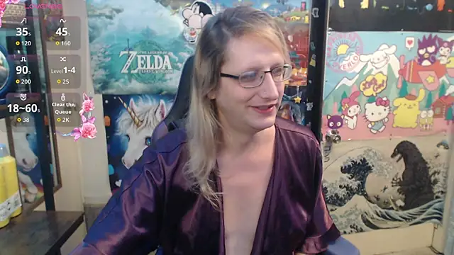 Snapshot of Savanah_Banana_ chatting on July 17, 9:49 am Savanah Banana online show from July 17, 9:49 am