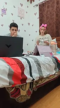 minervaystiven online show from March 27, 2:06 am