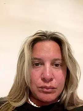 sofiabross online show from November 5, 4:34 am