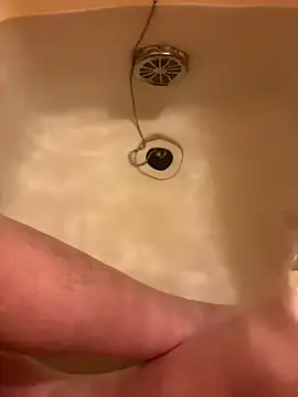 Snapshot of houkeiboy78 chatting on December 4, 9:51 am houkeiboy78 online show from December 4, 9:51 am