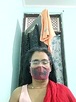 sanjana077 online show from February 8, 1:42 am