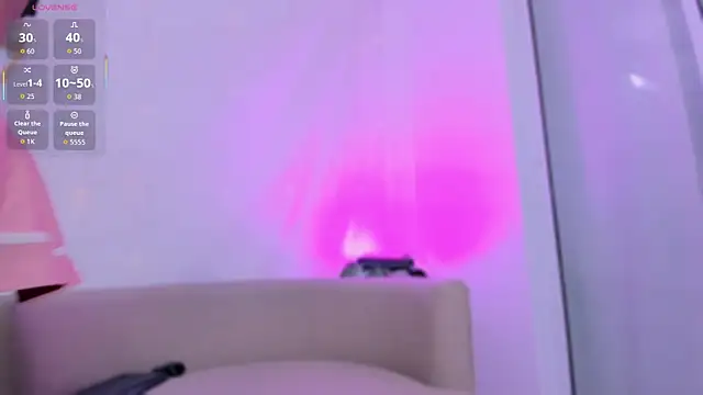 Snapshot of samiraa_haalem chatting on July 9, 6:34 pm samiraa haalem online show from July 9, 6:34 pm