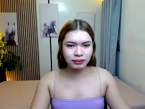 Snapshot of furry_puss chatting on November 22, 3:49 am furry puss online show from November 22, 3:49 am