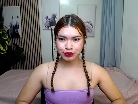 Snapshot of furry_puss chatting on December 1, 11:54 pm furry puss online show from December 1, 11:54 pm