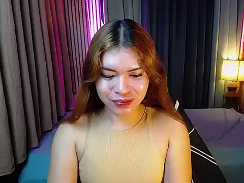 Snapshot of furry_puss chatting on December 5, 3:20 pm furry puss online show from December 5, 3:20 pm