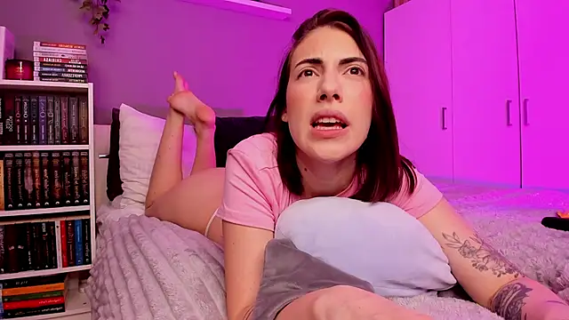 BaeBlossom online show from November 29, 3:37 pm