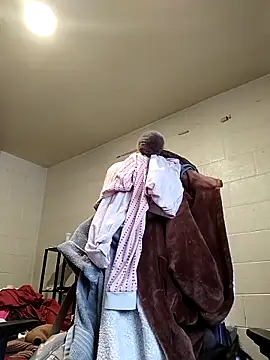 SITHANDRAH online show from February 6, 8:23 pm