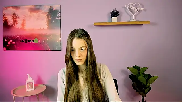 Snapshot of mia_starrr_ chatting on November 23, 9:53 am mia starrr online show from November 23, 9:53 am