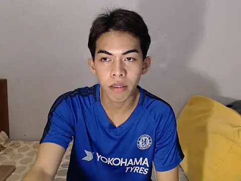 Urhotsilverboy online show from July 29, 10:02 am