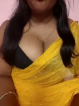 Keerthee  online show from December 5, 6:26 pm