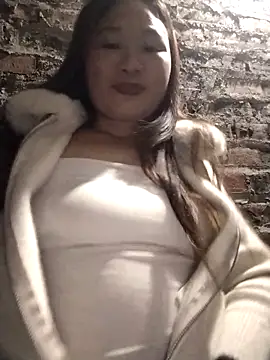 MINSSA502 online show from December 21, 11:17 am