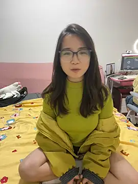 Snapshot of Hmm_0303 chatting on November 21, 3:00 pm Hmm 0303 online show from November 21, 3:00 pm