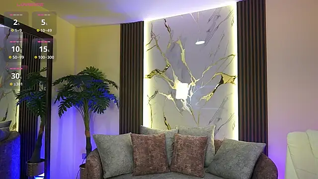 Snapshot of TessaaFox chatting on November 11, 1:22 pm TessaaFox online show from November 11, 1:22 pm