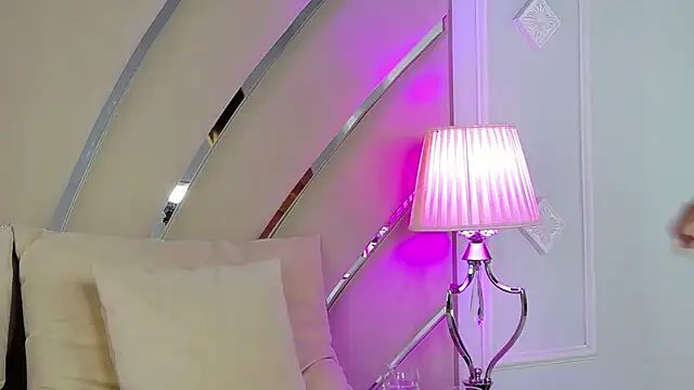 IvyNox online show from June 6, 8:46 pm