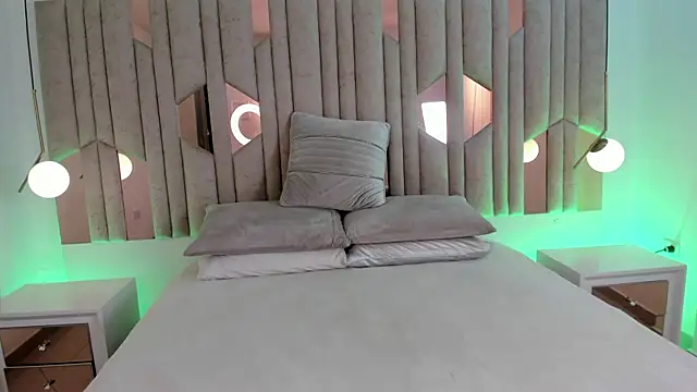 sofi zaens online show from January 8, 4:15 am