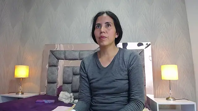 Snapshot of GiselaZivic chatting on July 22, 6:54 pm GiselaZivic online show from July 22, 6:54 pm