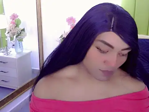 Snapshot of sebastian_cruz_ chatting on December 3, 7:01 pm sebastian cruz online show from December 3, 7:01 pm