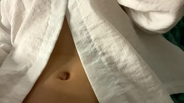 Snapshot of SofiYong chatting on November 27, 5:48 pm SofiYong online show from November 27, 5:48 pm