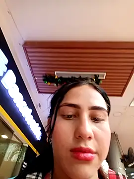 Snapshot of katalellahot03 chatting on December 4, 6:16 pm katalellahot03 online show from December 4, 6:16 pm