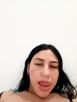 Snapshot of katalellahot03 chatting on December 14, 1:05 pm katalellahot03 online show from December 14, 1:05 pm