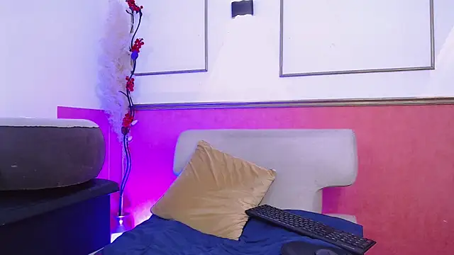 Tessachains 2  online show from December 19, 4:52 am