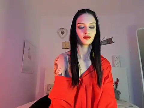 Snapshot of Blueee_diamond chatting on November 9, 12:31 am Blueee diamond online show from November 9, 12:31 am