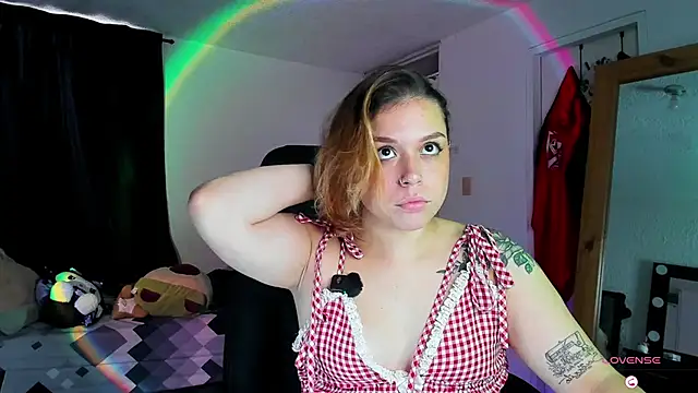 Snapshot of Dubraska_Rubio chatting on November 21, 10:19 pm Dubraska Rubio online show from November 21, 10:19 pm