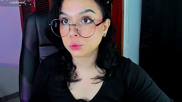 Snapshot of Dubraska_Rubio chatting on March 29, 1:16 am Dubraska Rubio online show from March 29, 1:16 am