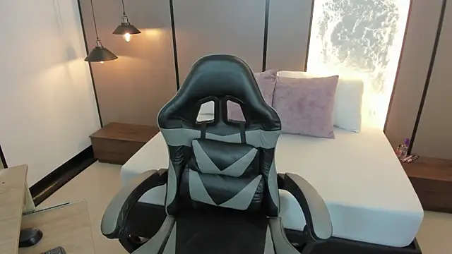 Snapshot of coral_rosse_ chatting on November 24, 8:30 pm coral rosse online show from November 24, 8:30 pm