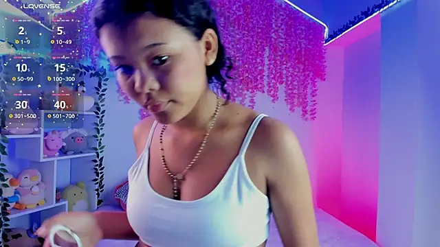 Snapshot of _hanna_sky chatting on November 21, 4:16 pm hanna sky online show from November 21, 4:16 pm