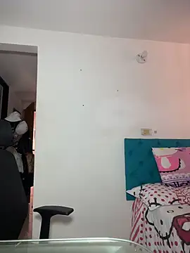 Snapshot of Melody_Spencer26 chatting on December 15, 6:01 pm Melody Spencer26 online show from December 15, 6:01 pm