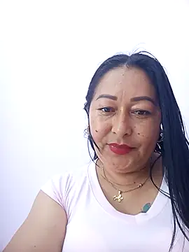 keilaJhonsom1 online show from December 1, 6:02 pm