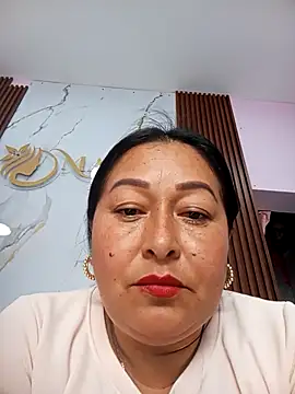 keilaJhonsom1 online show from December 4, 6:05 pm