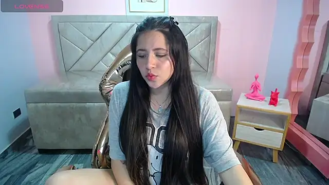 Snapshot of aria_ch2 chatting on November 14, 3:16 am aria ch2 online show from November 14, 3:16 am