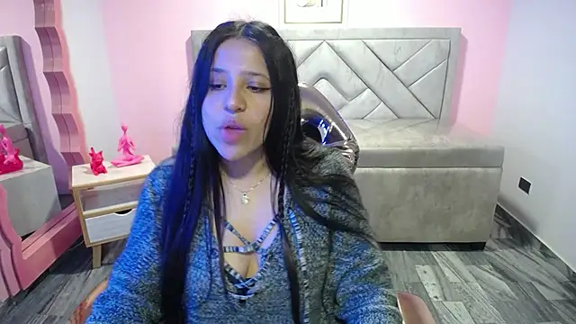 Snapshot of aria_ch2 chatting on November 19, 10:54 pm aria ch2 online show from November 19, 10:54 pm