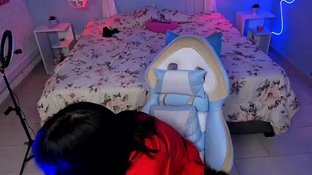 ArtemisaMoonn online show from November 20, 7:46 pm