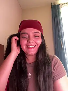 candicewest  online show from January 16, 6:01 pm