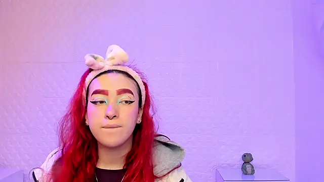 Snapshot of Dakkotta__ chatting on November 11, 2:39 pm Dakkotta online show from November 11, 2:39 pm