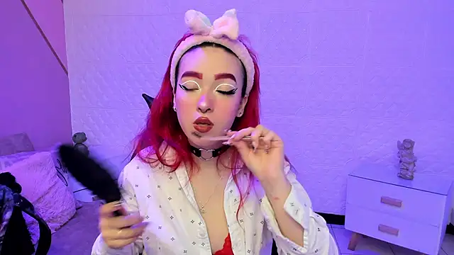 Snapshot of Dakkotta__ chatting on November 14, 2:49 pm Dakkotta online show from November 14, 2:49 pm