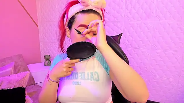 Snapshot of Dakkotta__ chatting on November 26, 4:13 am Dakkotta online show from November 26, 4:13 am