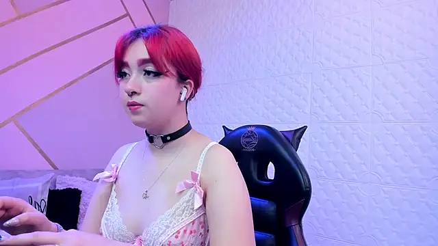 Snapshot of Dakkotta__ chatting on November 26, 4:19 pm Dakkotta online show from November 26, 4:19 pm