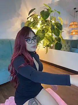 Chloejonson online show from November 27, 4:03 am