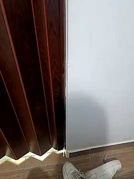 Snapshot of crazy_penis chatting on November 14, 5:06 am crazy penis online show from November 14, 5:06 am