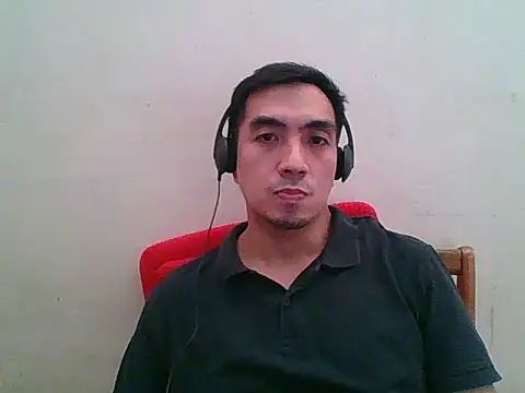 Snapshot of Cassanova182 chatting on November 6, 5:30 am Cassanova182 online show from November 6, 5:30 am