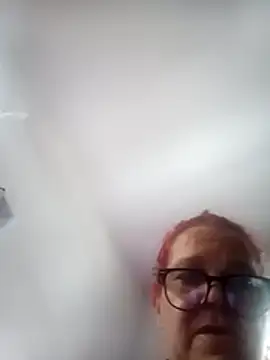 Snapshot of mistressmichelle chatting on December 5, 5:20 pm mistressmichelle online show from December 5, 5:20 pm