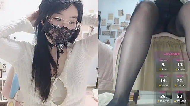 Snapshot of Ga2e-888 chatting on March 11, 12:33 pm Ga2e-888 online show from March 11, 12:33 pm